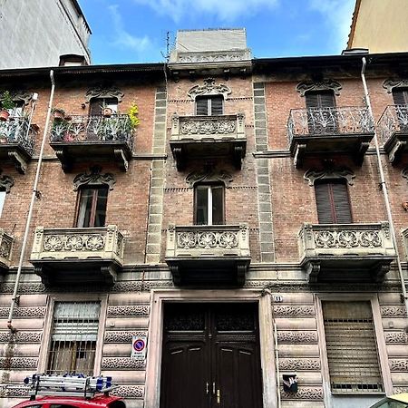 Casa Sassarina Apartment Torino Exterior foto